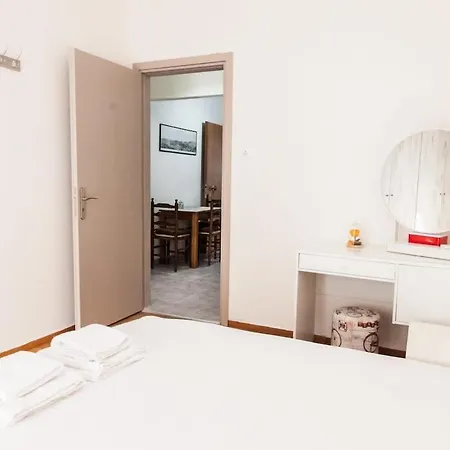 Park Apartment